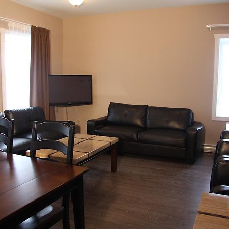 Hotel Opemiska Chapais Экстерьер фото