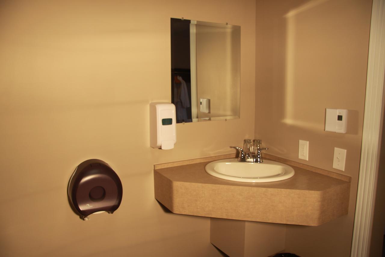 Hotel Opemiska Chapais Номер фото